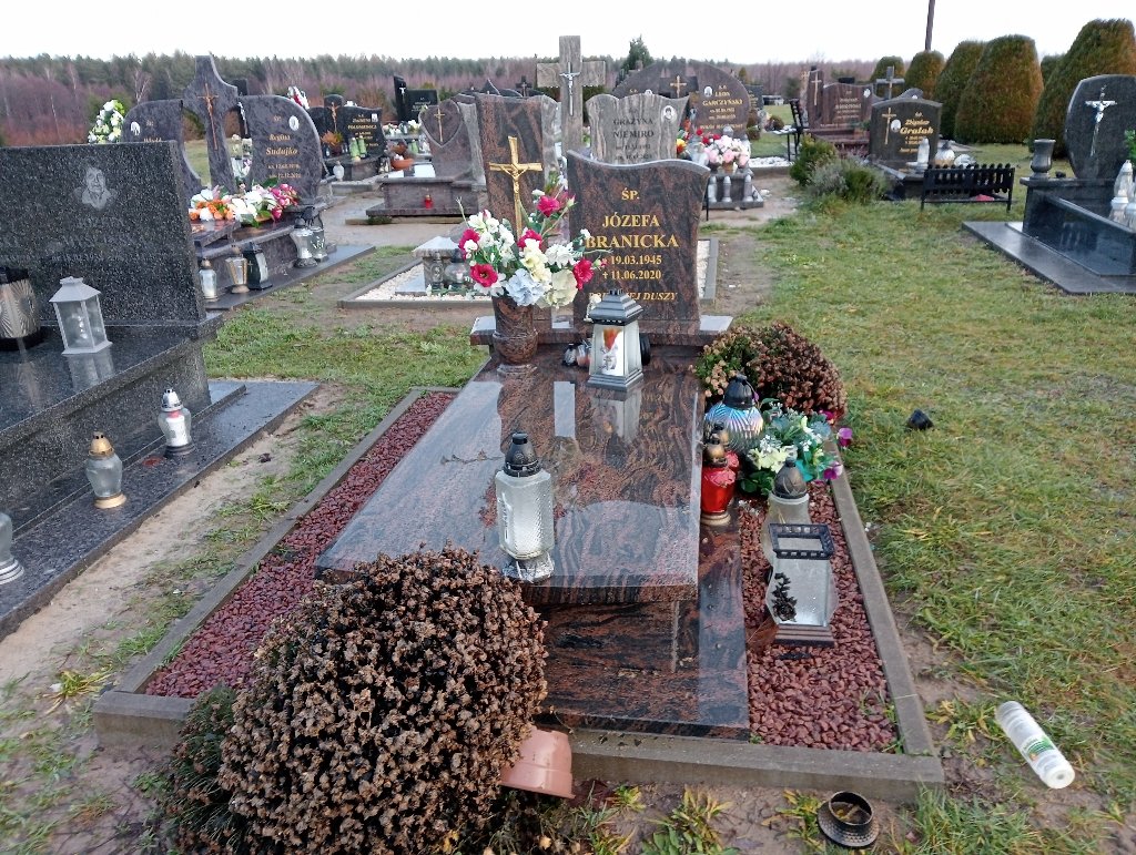 Grób Wacław Branicki